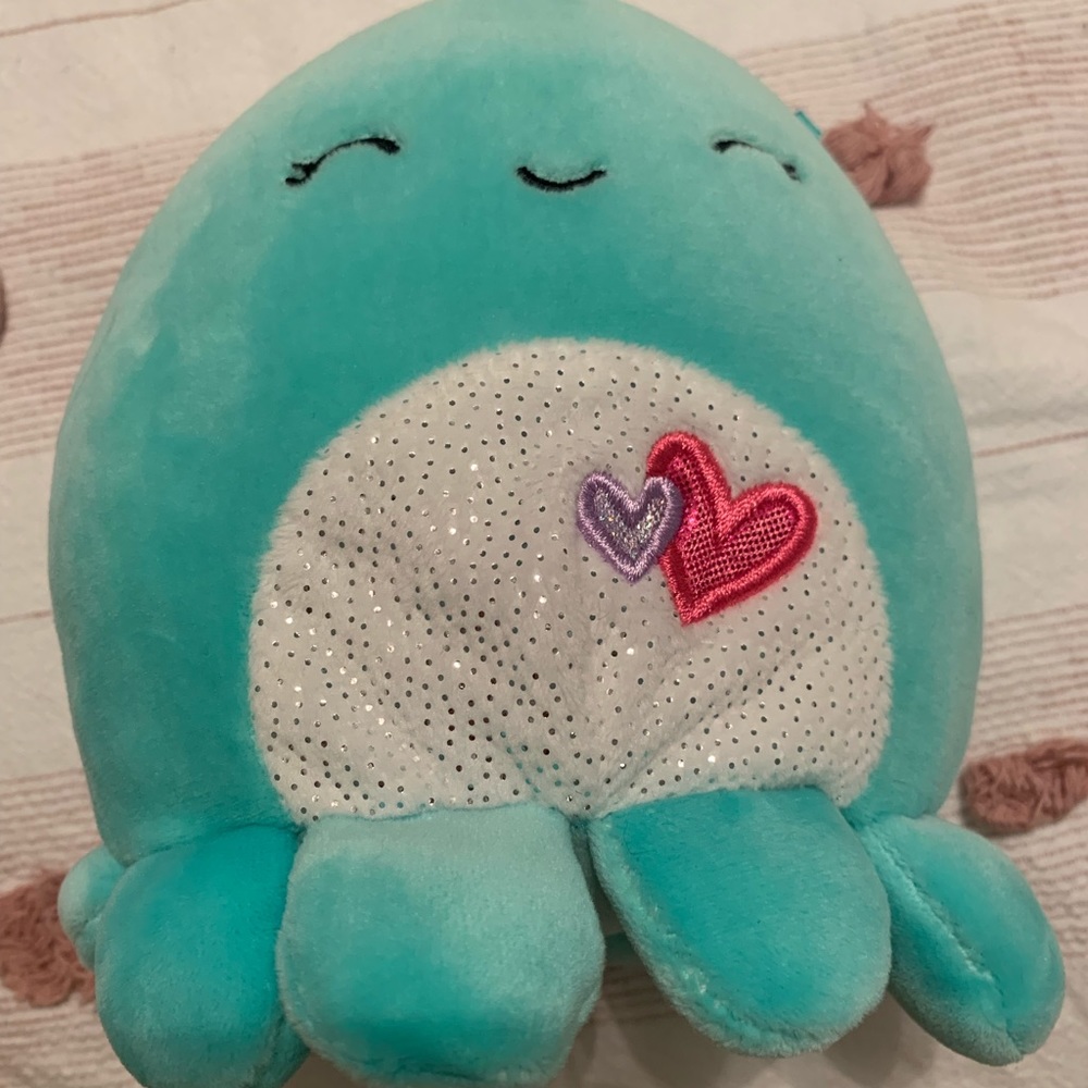 Squishmallow Olina